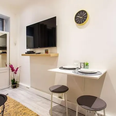 Condamine/batignolles : Cosy Studio Παρίσι